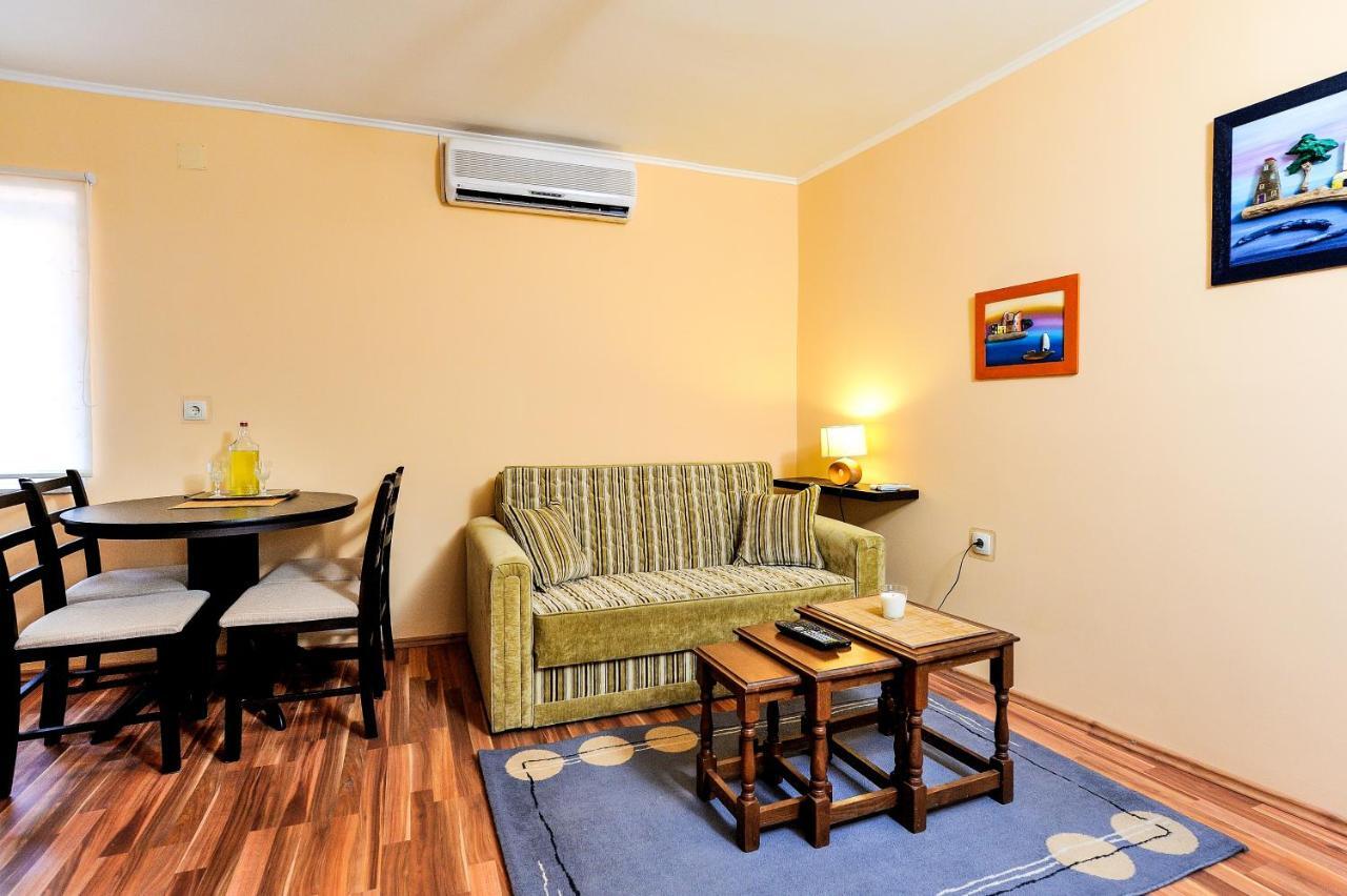 Apartments Kovacic_Grubisic Split Room photo